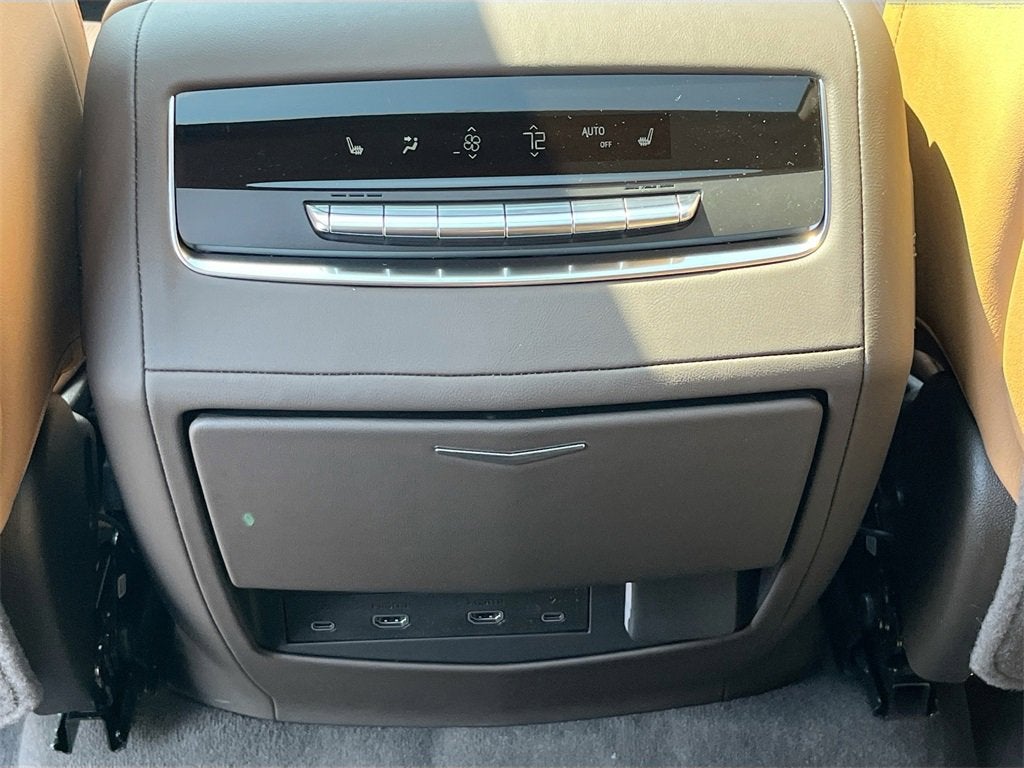 2025 Cadillac Escalade ESV Premium Luxury