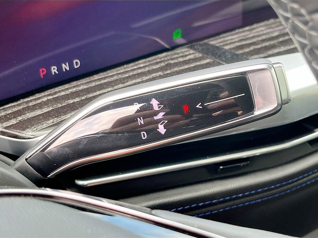 2025 Cadillac ESCALADE IQ Luxury 1