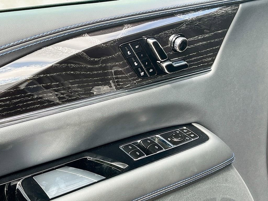 2025 Cadillac ESCALADE IQ Luxury 1