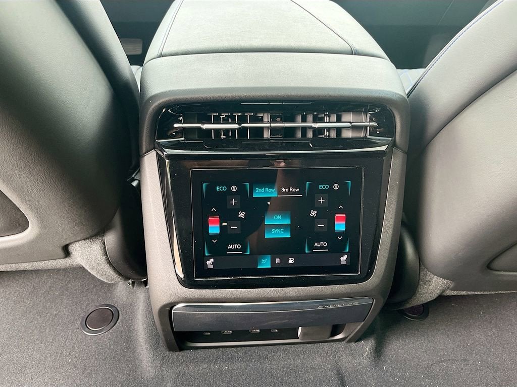 2025 Cadillac ESCALADE IQ Luxury 1