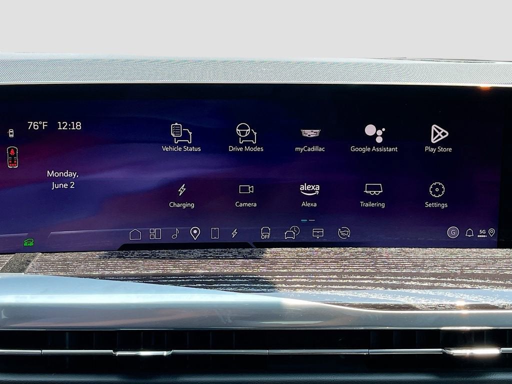 2025 Cadillac ESCALADE IQ Luxury 1