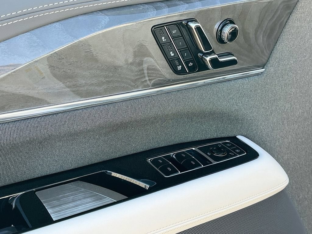 2026 Cadillac ESCALADE IQ Luxury