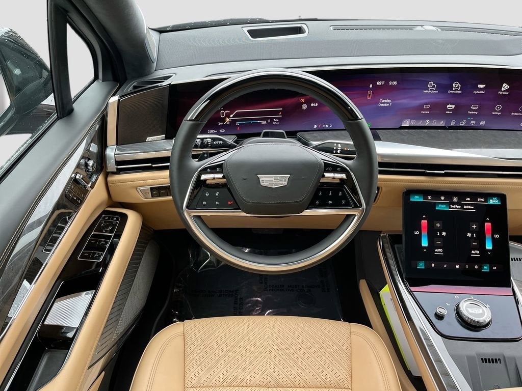 2025 Cadillac ESCALADE IQ Sport 2