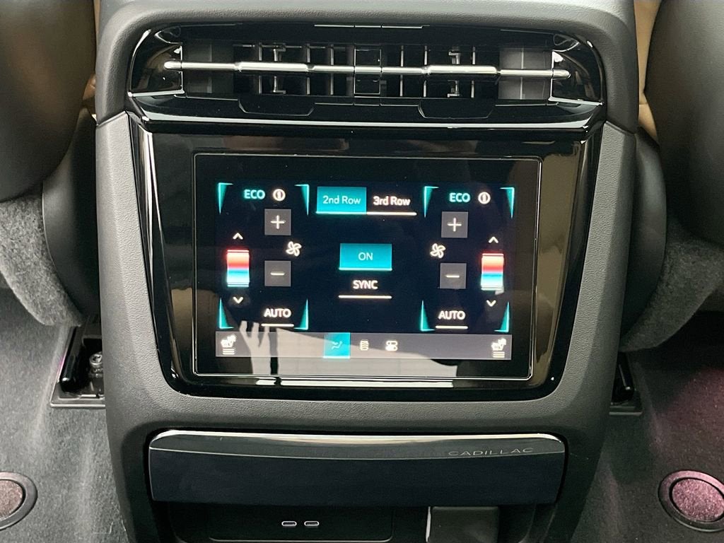 2025 Cadillac ESCALADE IQ Sport 2