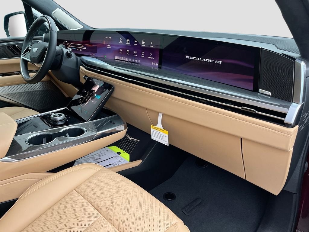 2025 Cadillac ESCALADE IQ Sport 2