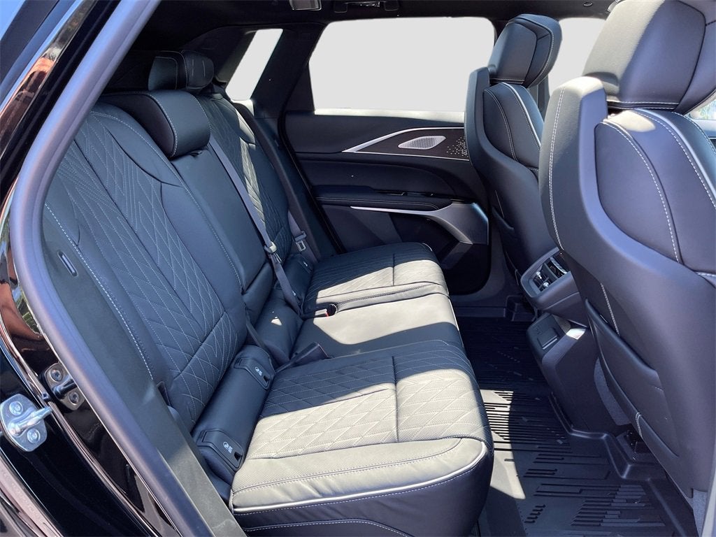 2026 Cadillac LYRIQ V-Series Premium