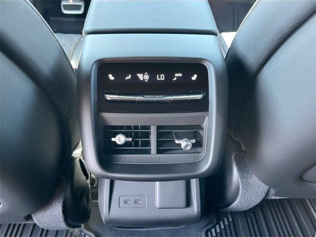 2026 Cadillac LYRIQ V-Series Premium