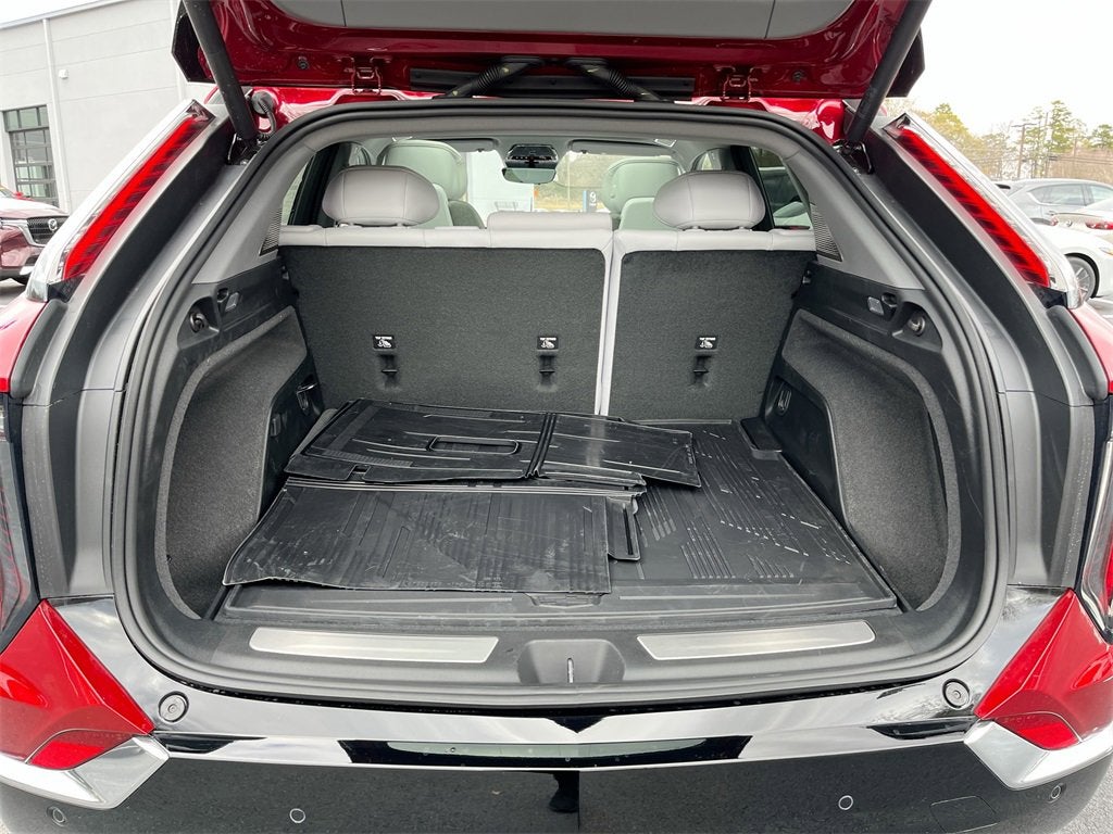 2026 Cadillac OPTIQ Luxury