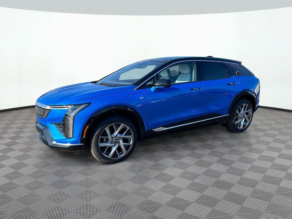 2025 Cadillac OPTIQ Luxury 1
