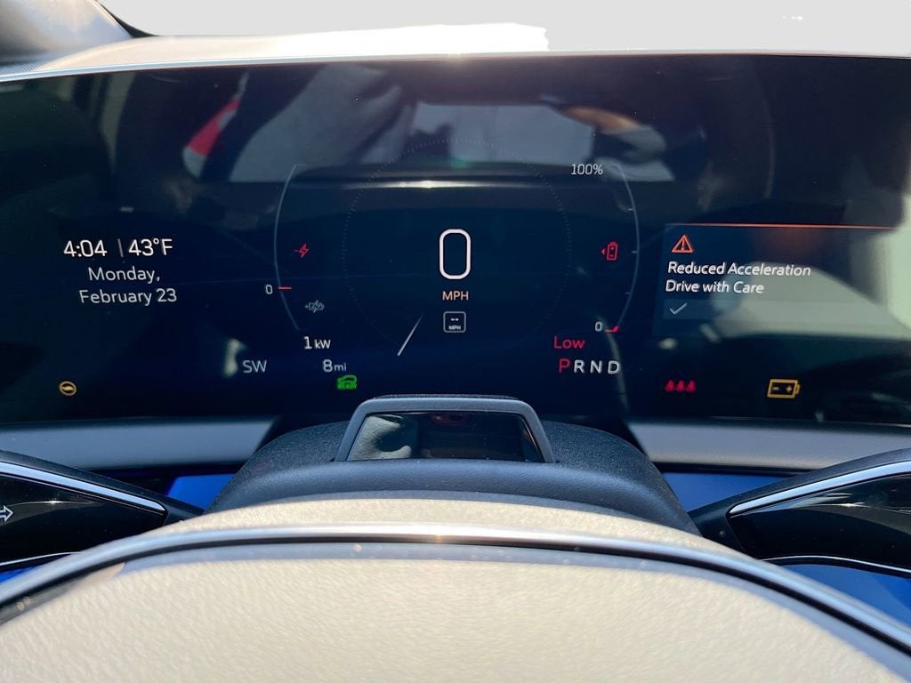 2025 Cadillac OPTIQ Luxury 1