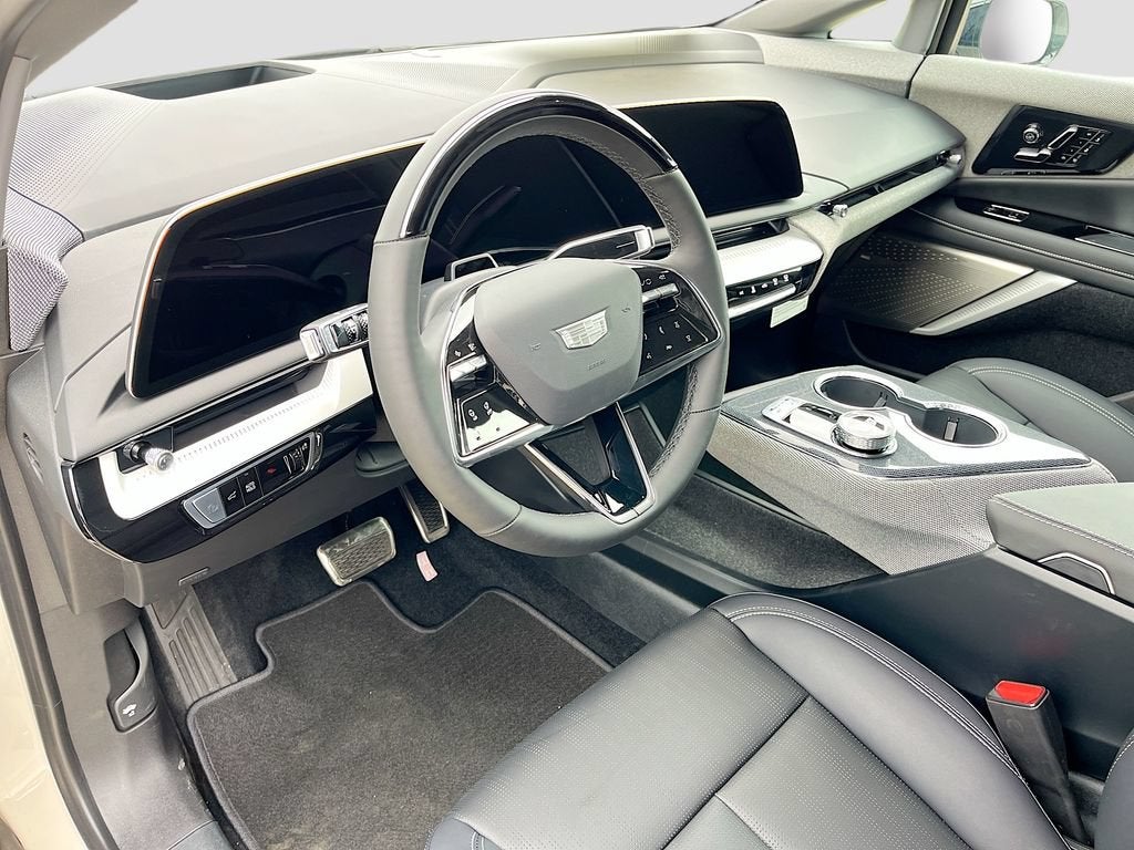 2027 Cadillac OPTIQ Premium Luxury