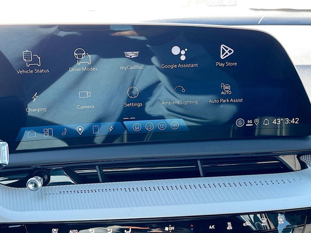 2026 Cadillac OPTIQ Sport