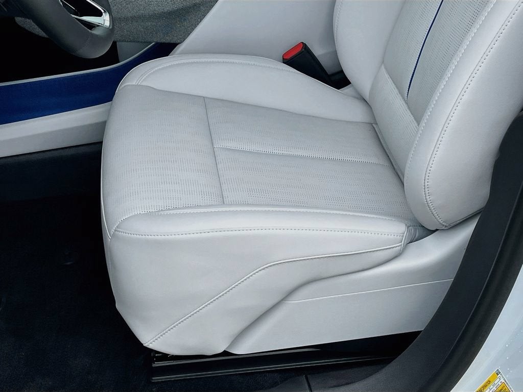 2027 Cadillac OPTIQ Premium Sport