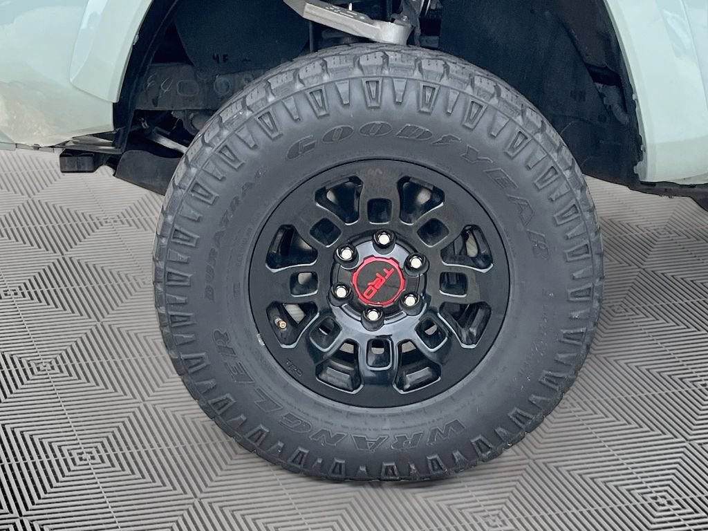 2022 Toyota Tacoma 4WD SR