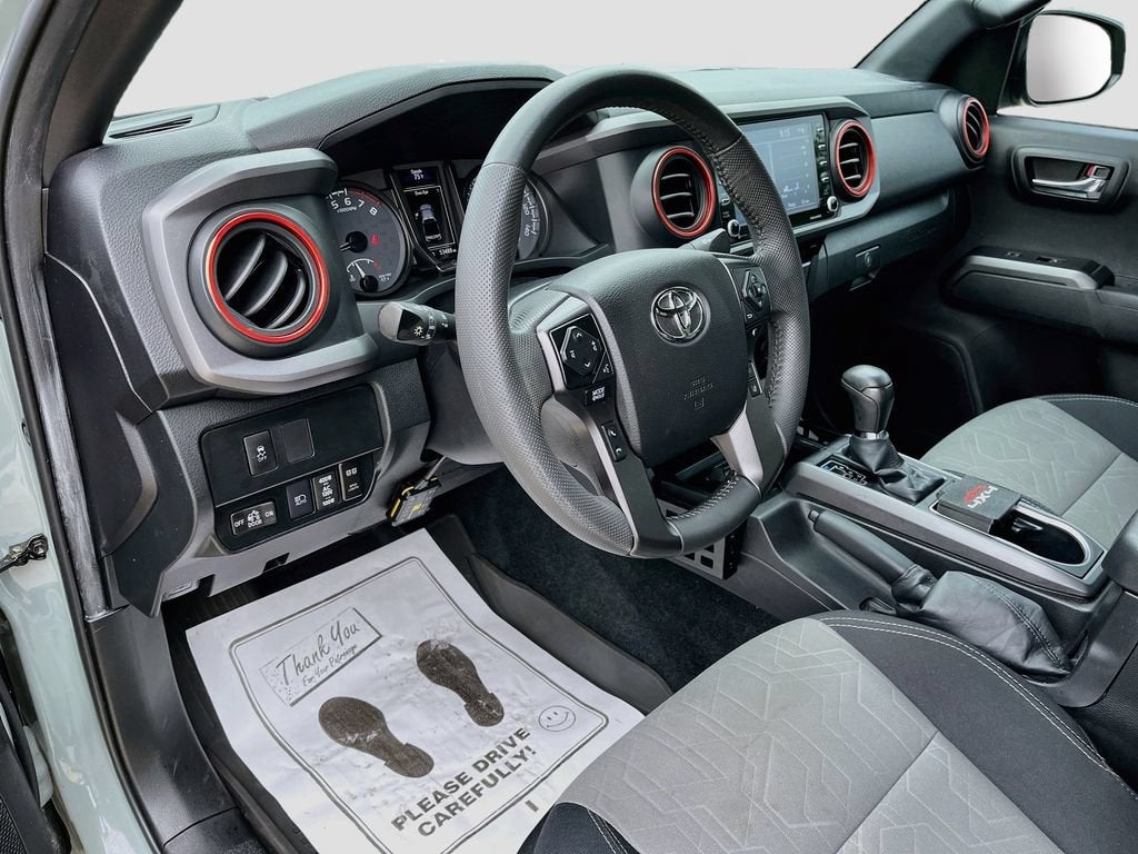 2022 Toyota Tacoma 4WD SR