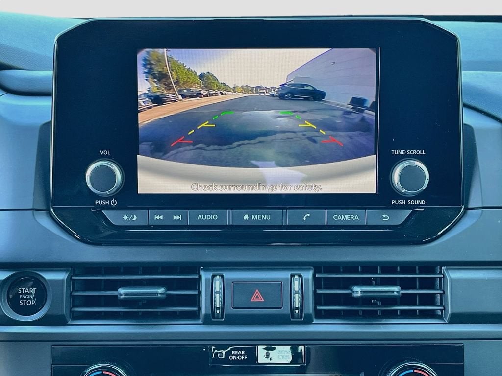 2025 Nissan Pathfinder S