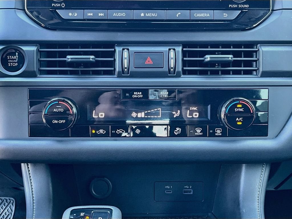 2025 Nissan Pathfinder S