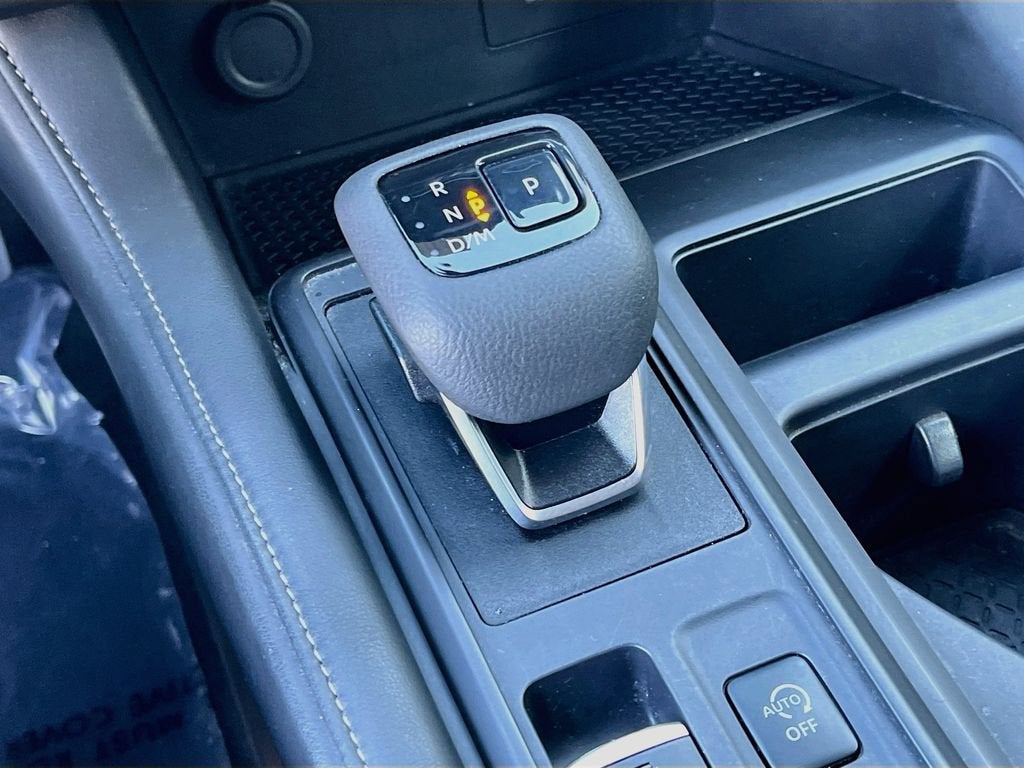 2025 Nissan Pathfinder S