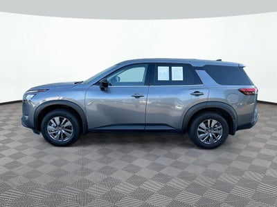 2025 Nissan Pathfinder S