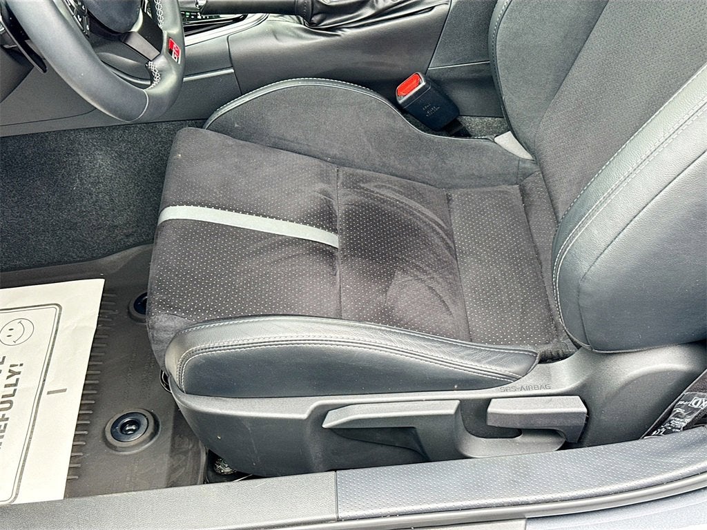 2025 Toyota GR86 Premium