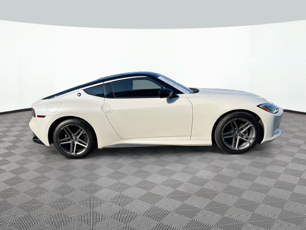 2025 Nissan Z Sport
