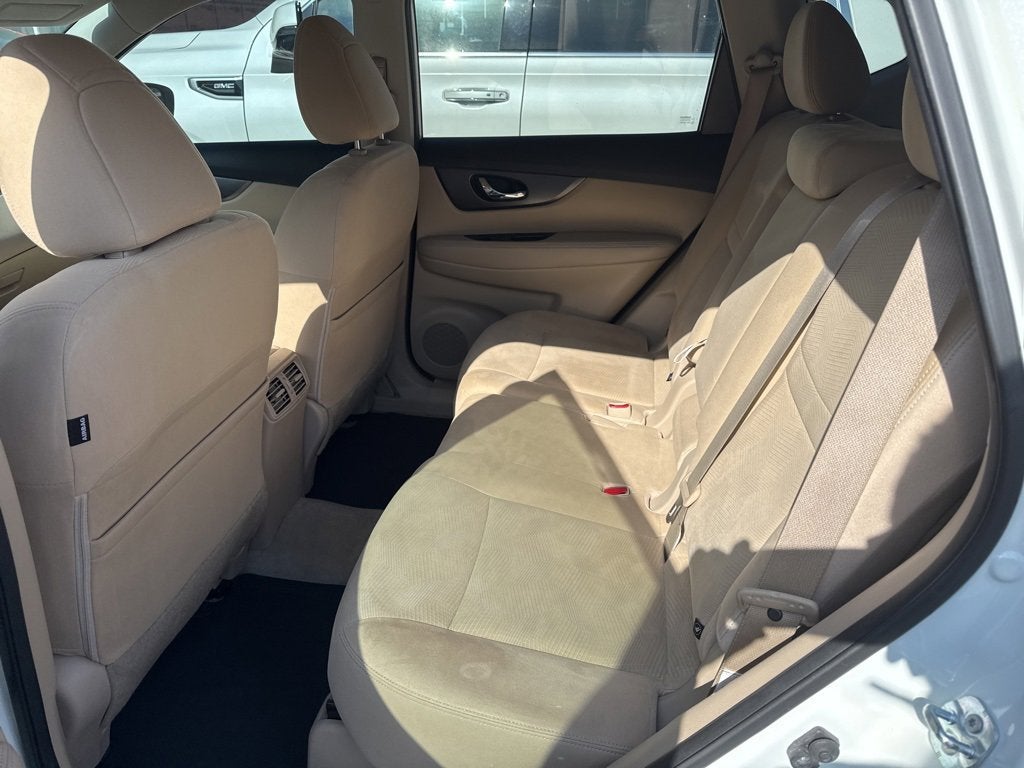 2015 Nissan Rogue SV