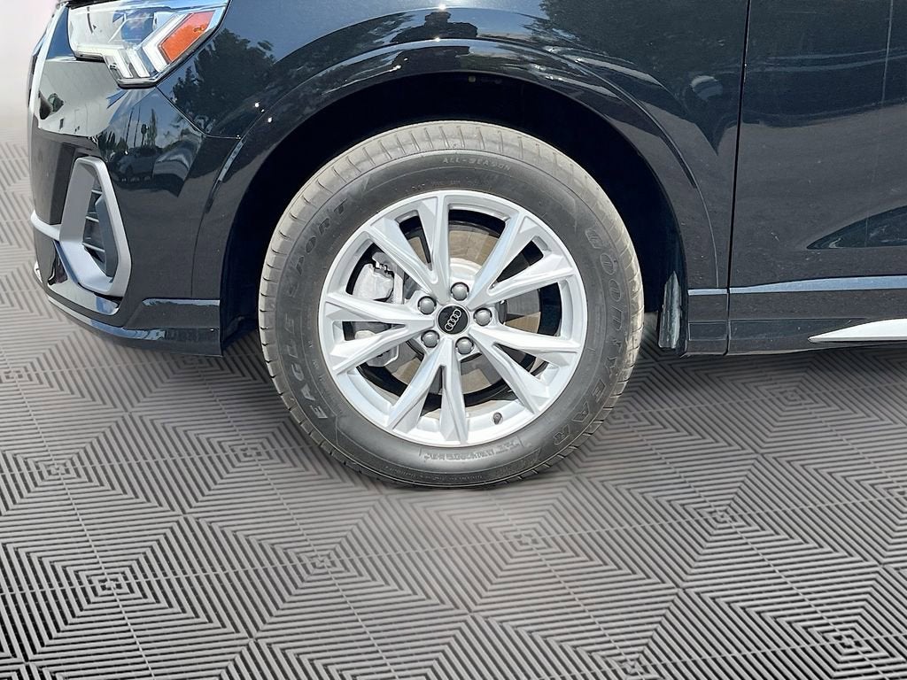 2024 Audi Q3 S line Premium Plus