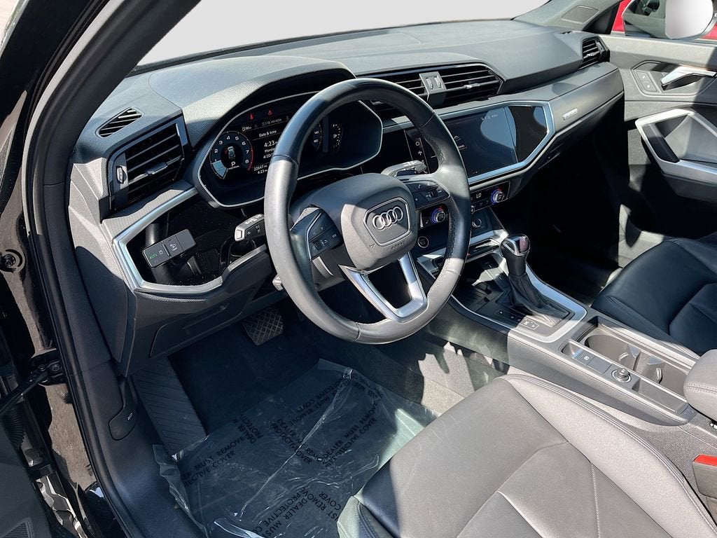 2024 Audi Q3 S line Premium Plus