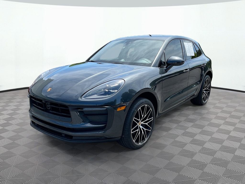 2023 Porsche Macan T