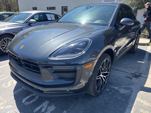 2023 Porsche Macan T