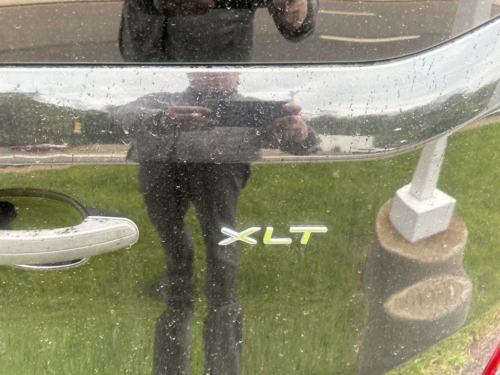 2021 Ford Transit-350 XLT 15 Passenger