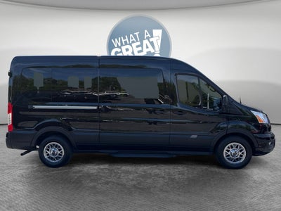 2021 Ford Transit-350 XLT 15 Passenger