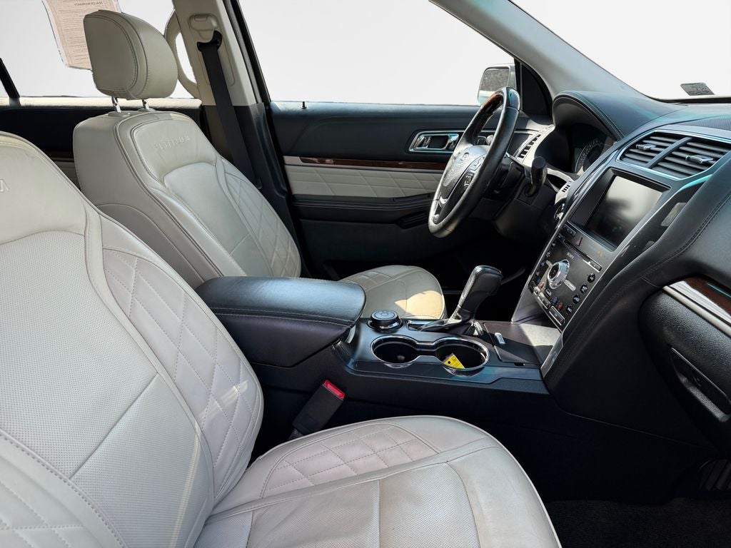 2016 Ford Explorer Platinum