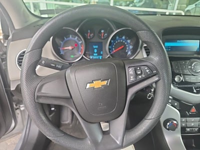 2011 Chevrolet Cruze LS