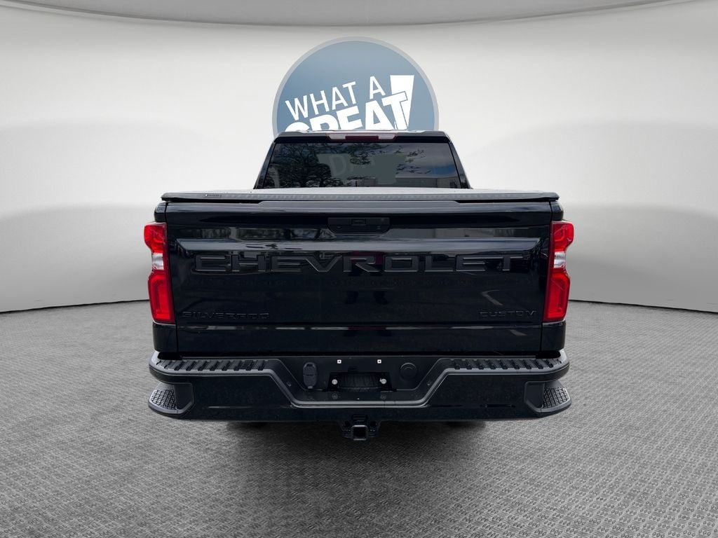2022 Chevrolet Silverado LTD Custom