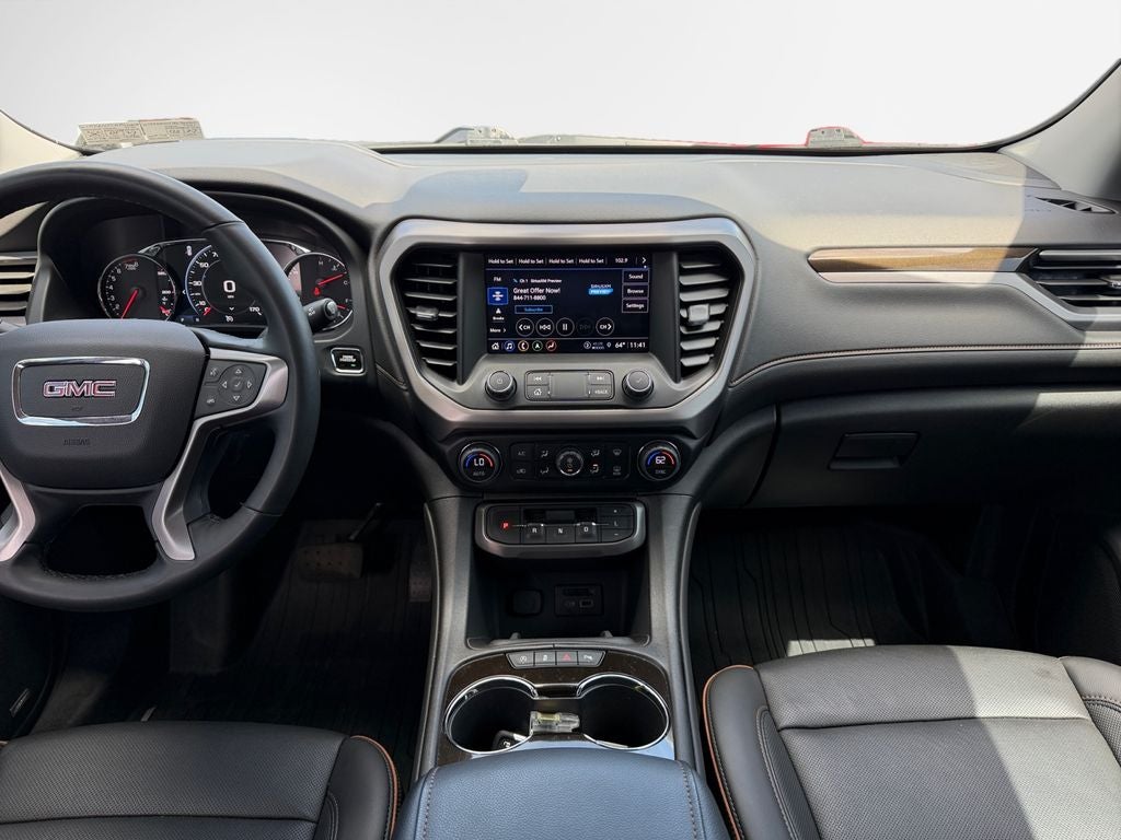 2023 GMC Acadia AT4