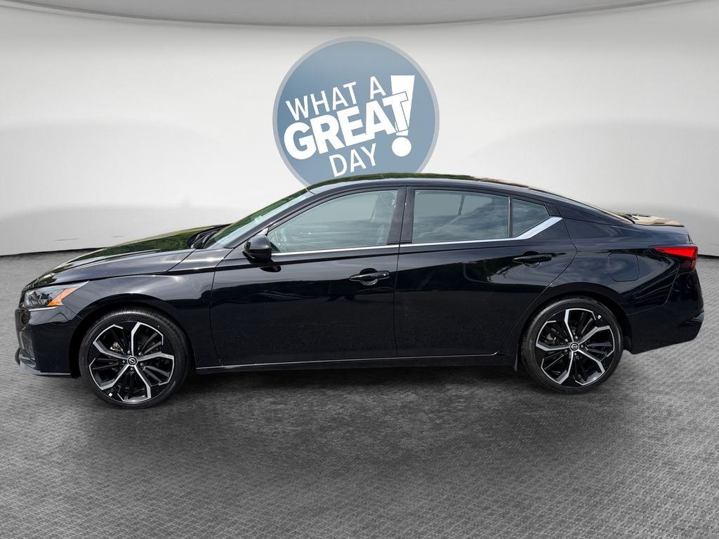 2025 Nissan Altima 2.5 SR