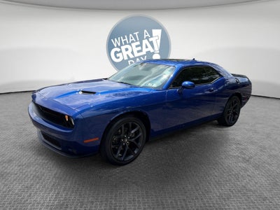 2022 Dodge Challenger SXT