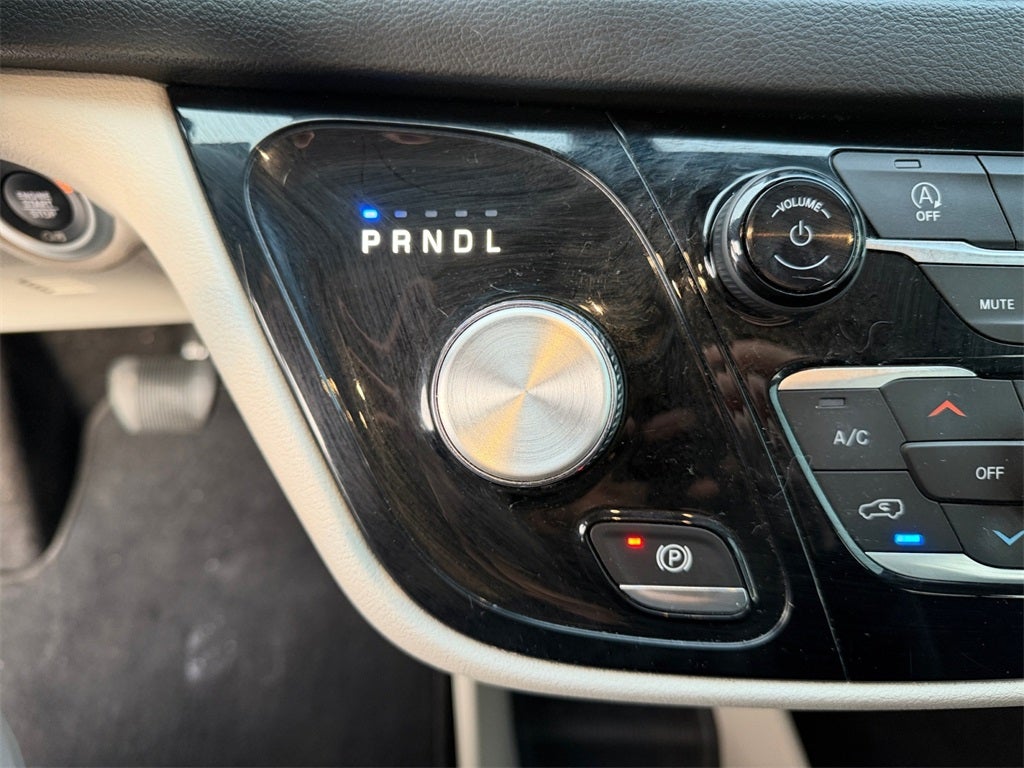 2019 Chrysler Pacifica Touring Plus