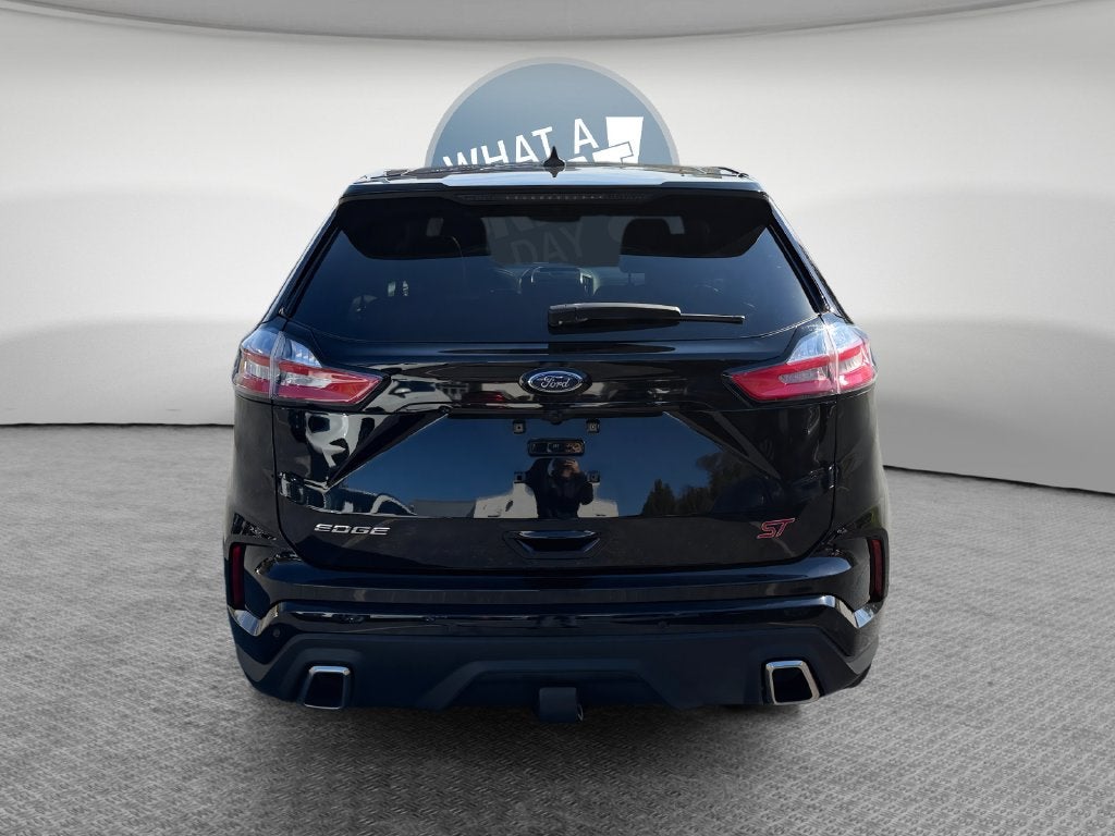 2020 Ford Edge ST