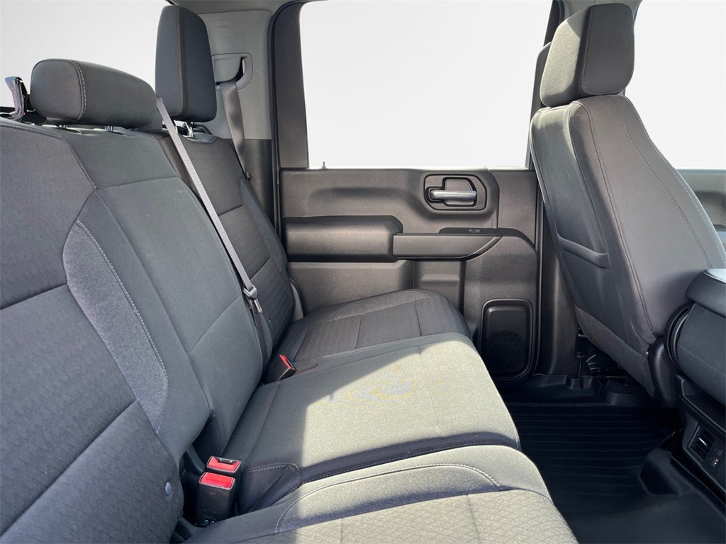 2024 Chevrolet Silverado HD Custom