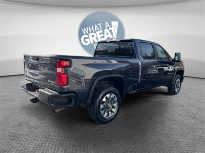 2024 Chevrolet Silverado HD Custom