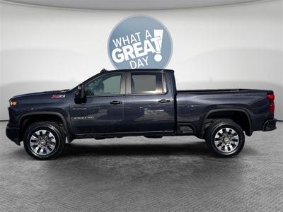 2024 Chevrolet Silverado HD Custom