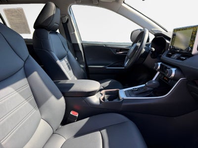 2020 Toyota RAV4 Limited
