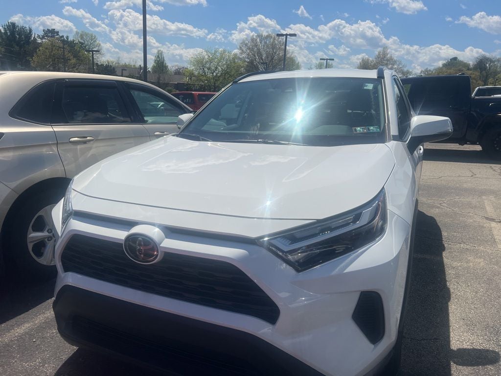 2023 Toyota RAV4 XLE