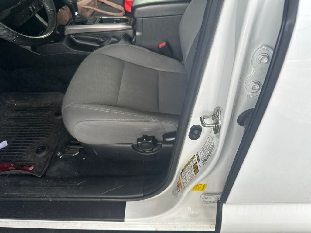 2019 Toyota TACOMA SR5 SR5 V6