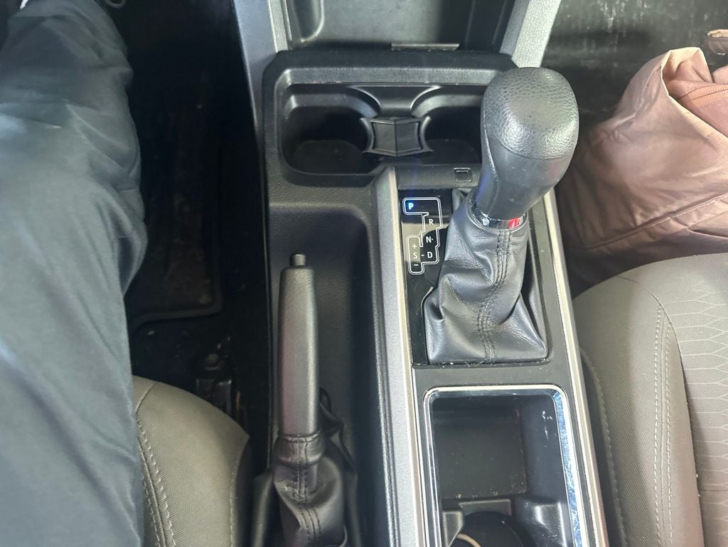 2019 Toyota TACOMA SR5 SR5 V6