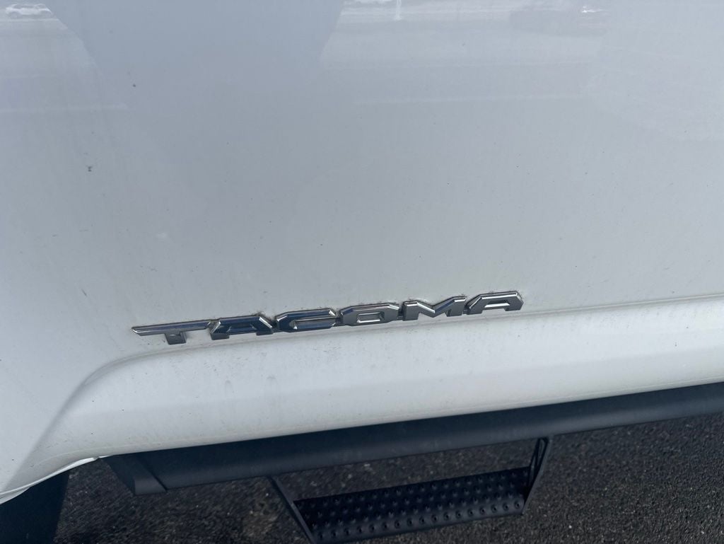 2019 Toyota TACOMA SR5 SR5 V6