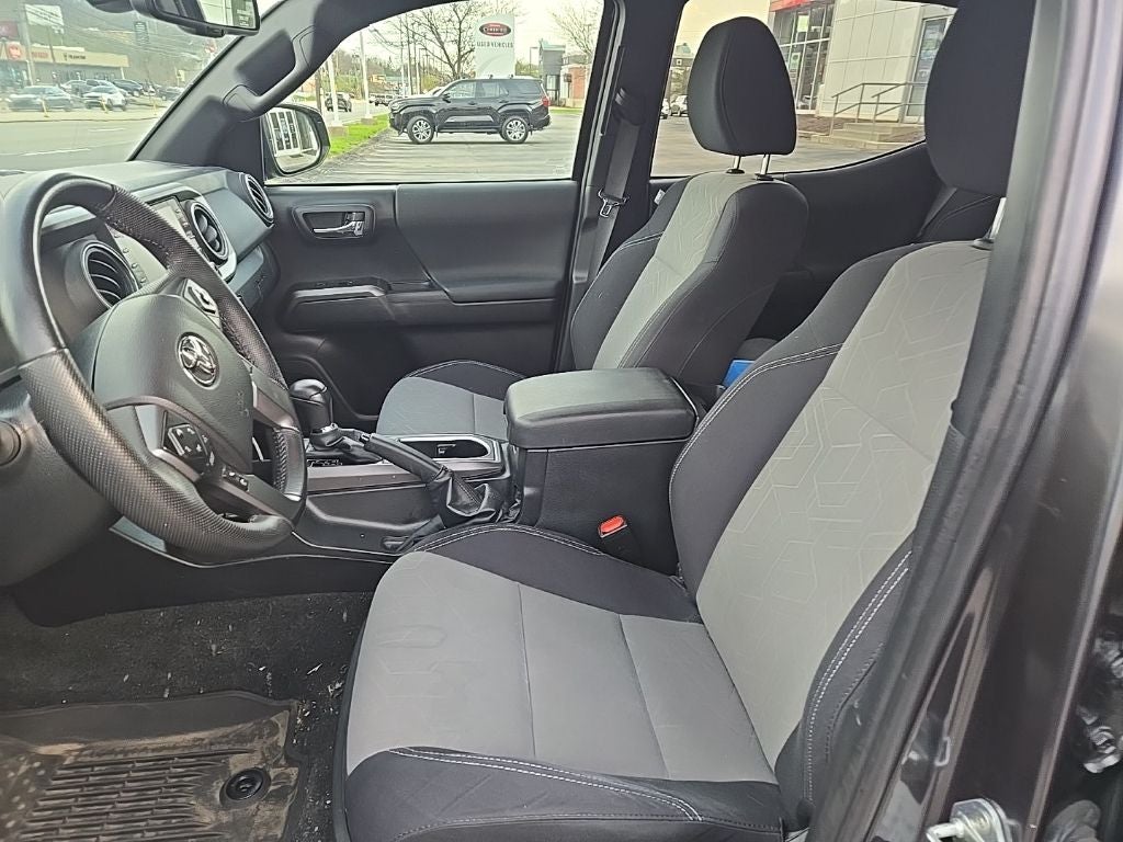 2022 Toyota TACOMA TRD OFFRD TRD Off-Road V6