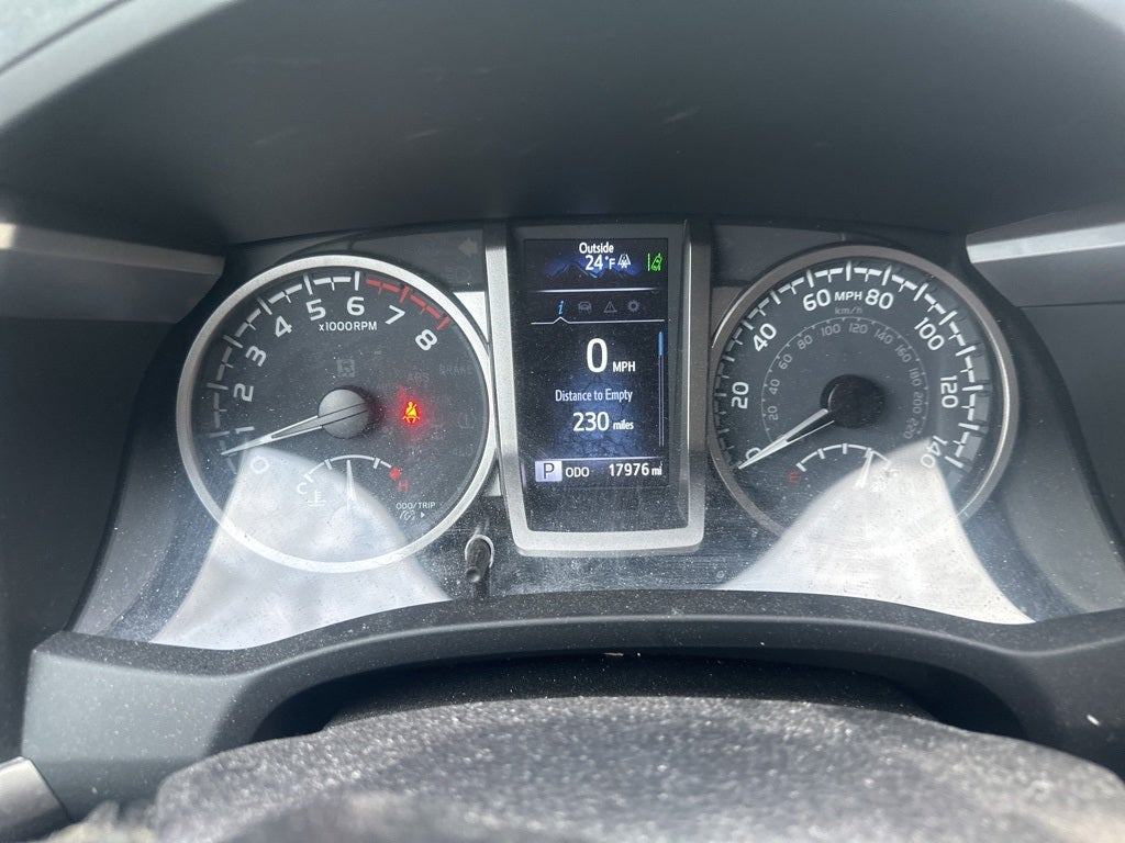 2022 Toyota TACOMA SR5 SR5 V6